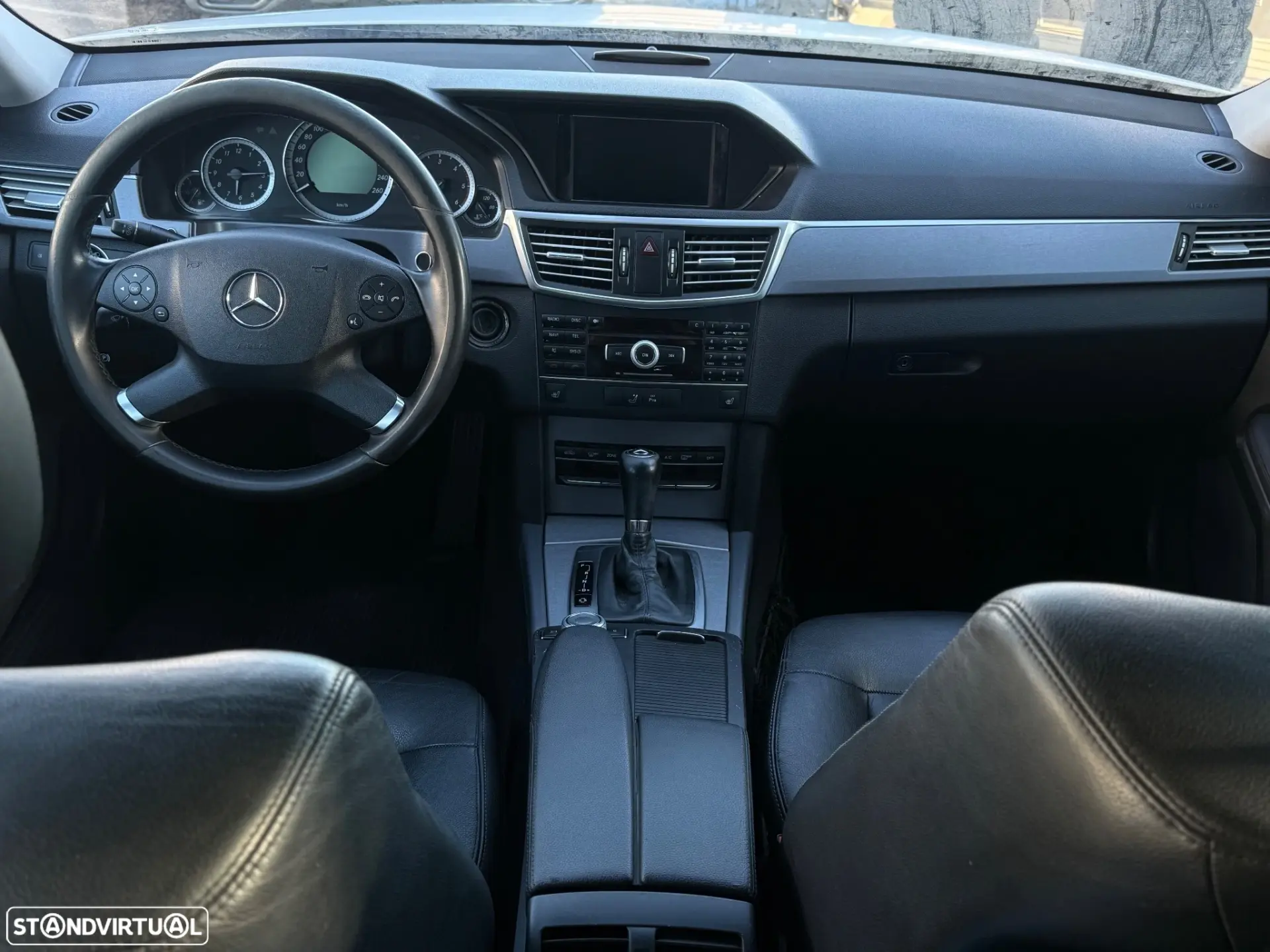 Mercedes-Benz E 220 Outro 4