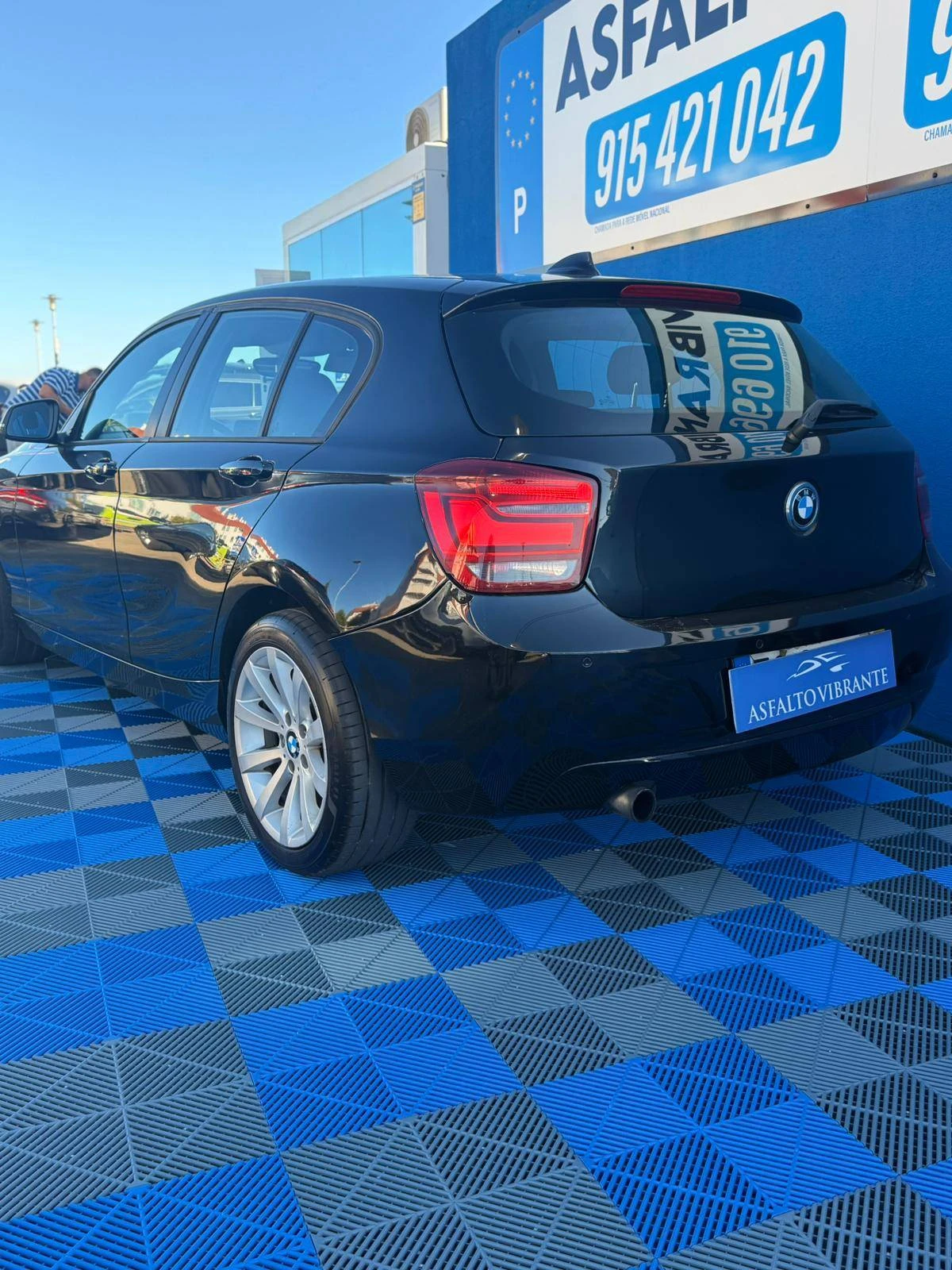 BMW 118 d Line Sport 2