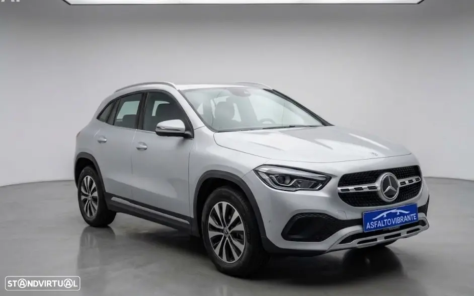 Mercedes-Benz GLA 250 1
