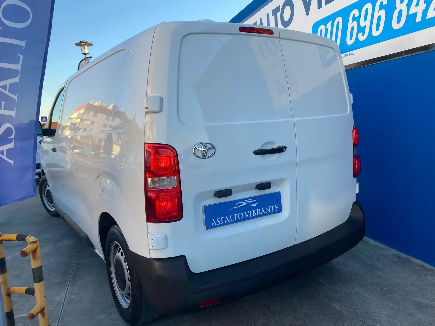 Toyota Proace City L2 1,5-l D-4D S&S 4