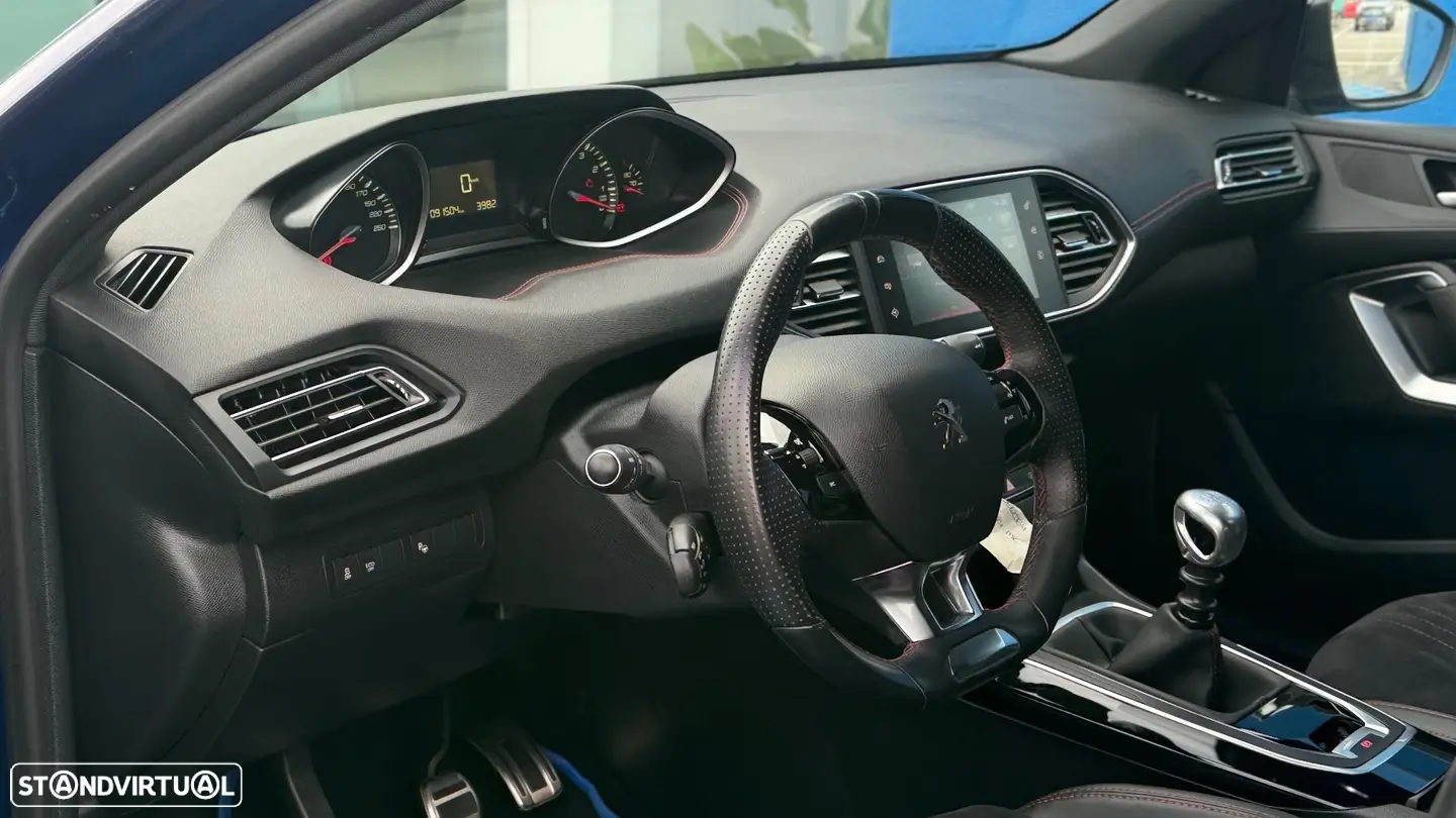 Peugeot 308 2