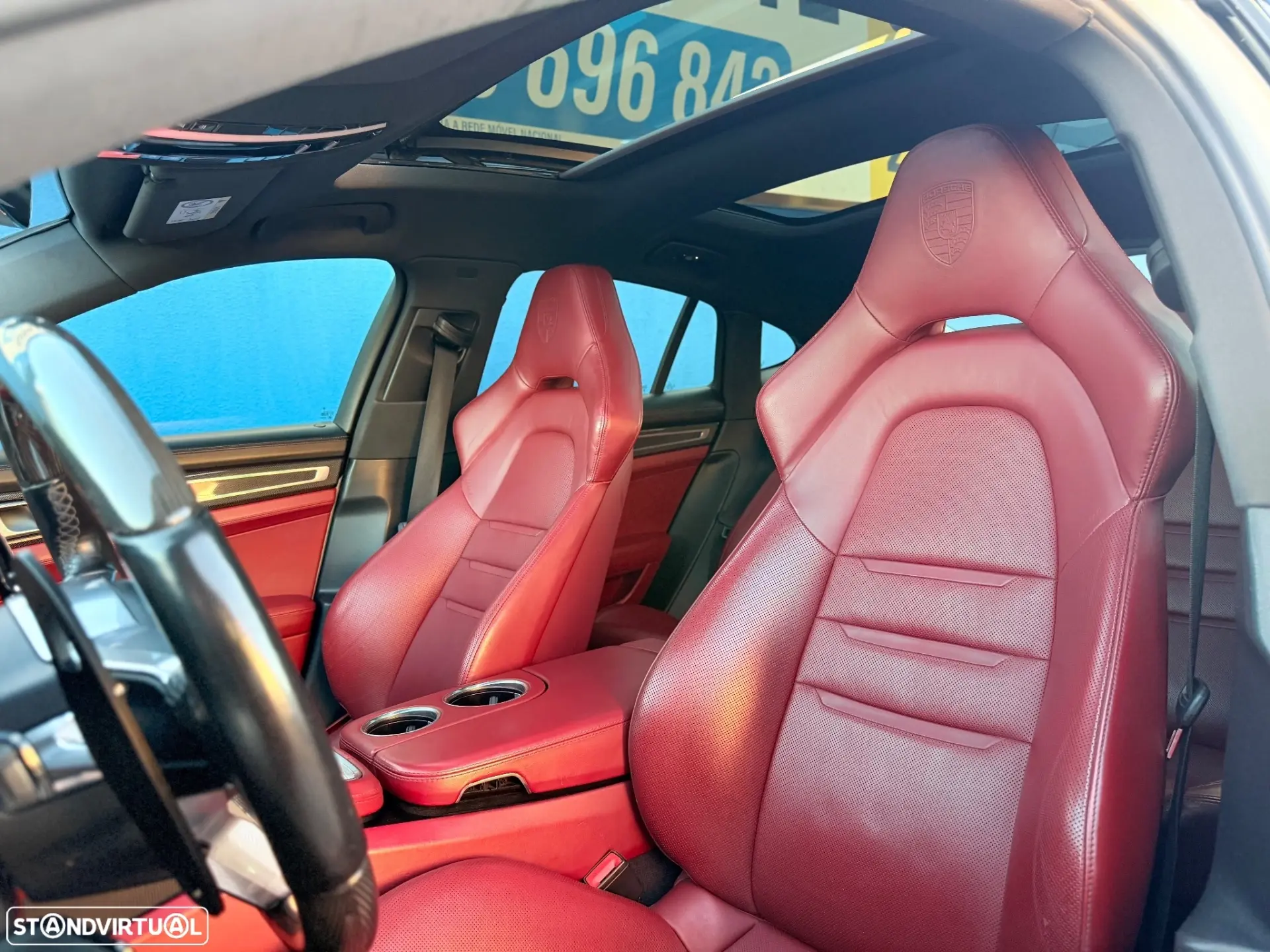 Porsche Panamera 4 E-Hybrid Platinum Edition 7