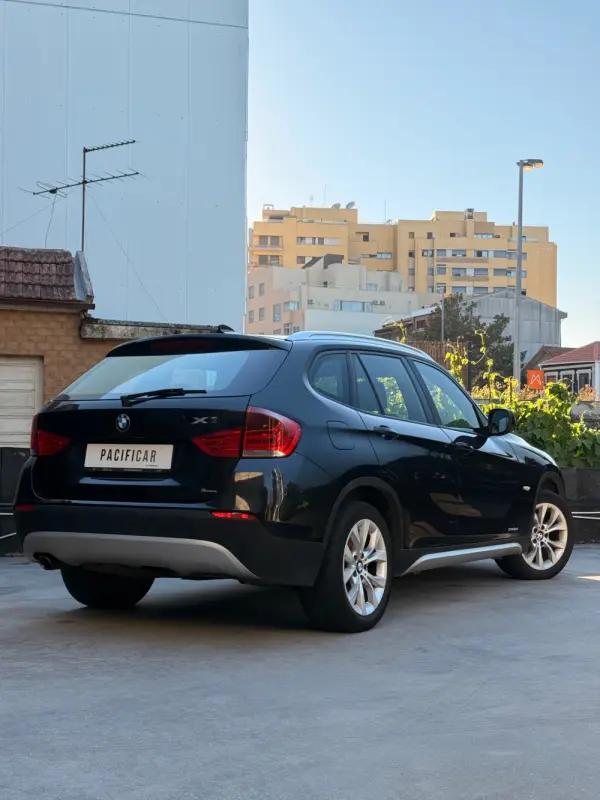 BMW X1 sDrive18d xLine 4