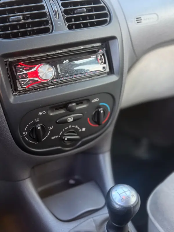 Peugeot 206 1.1 Look II 9