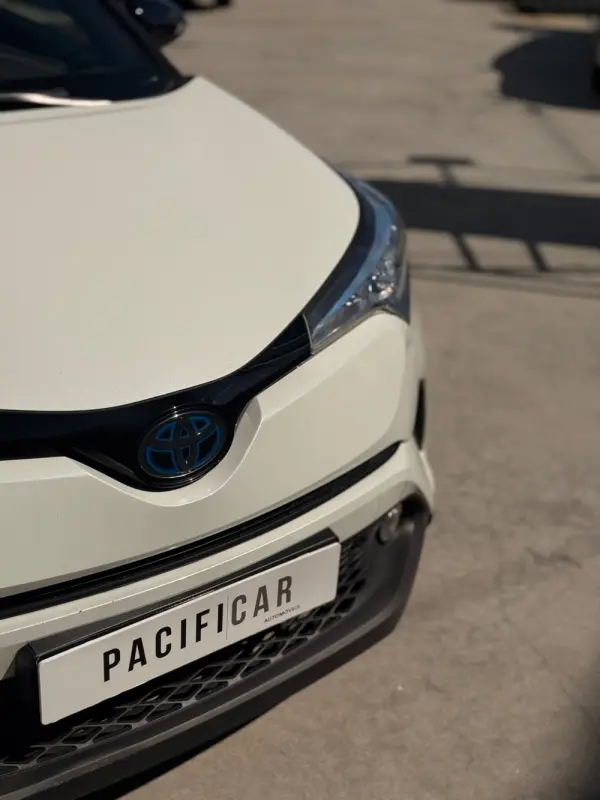 Toyota C-HR 1.8 Hybrid Square Collection 4