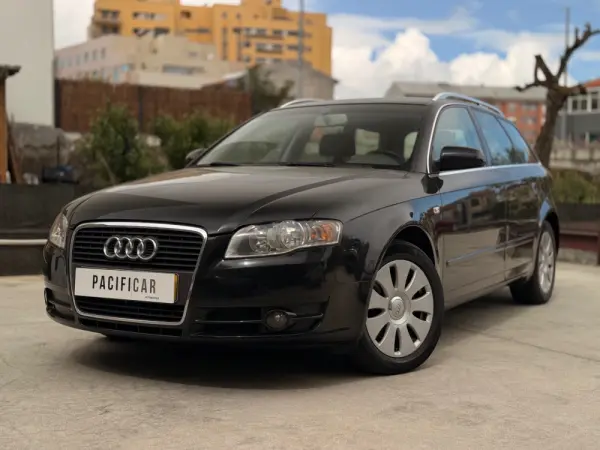 Audi A4 Avant 2.0 TDI 1