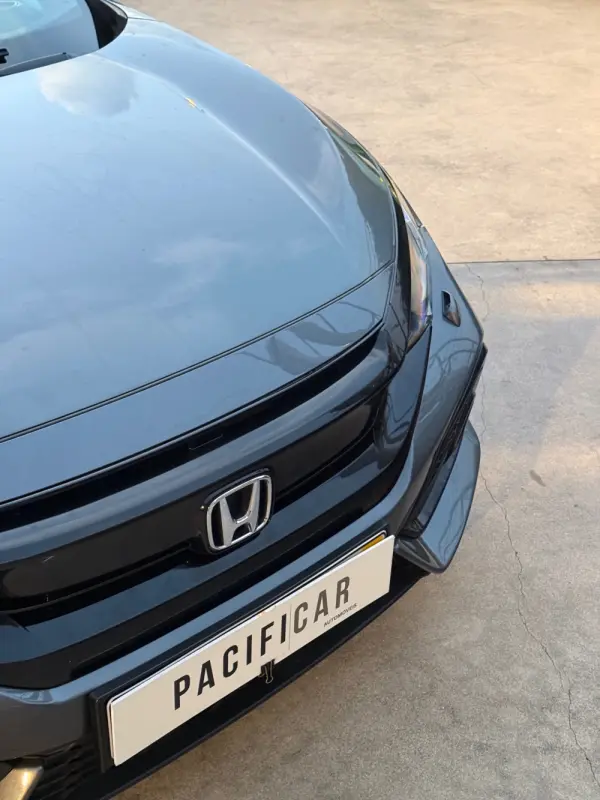 Honda Civic 1.0 i-VTEC Executive Premium 3
