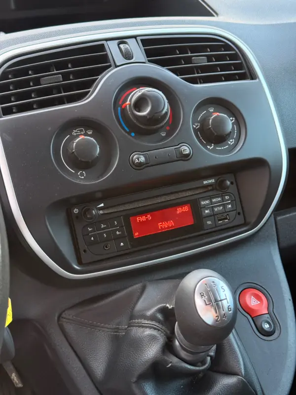 Renault Kangoo 1.5 Blue dCi Life 11