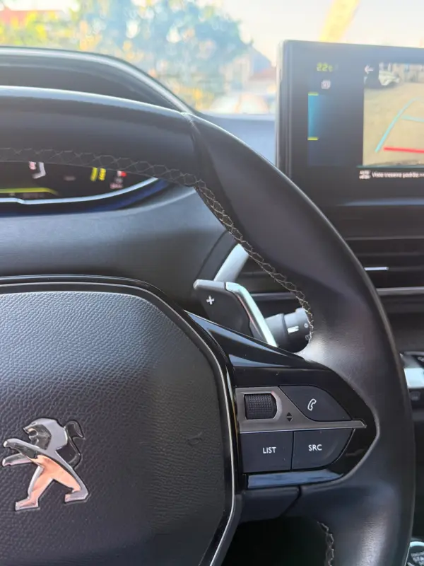 Peugeot 3008 1.6 Hybrid Allure Pack e-EAT8 12