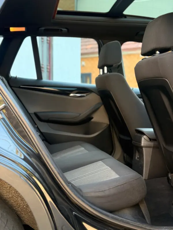 BMW X1 sDrive18d xLine 7