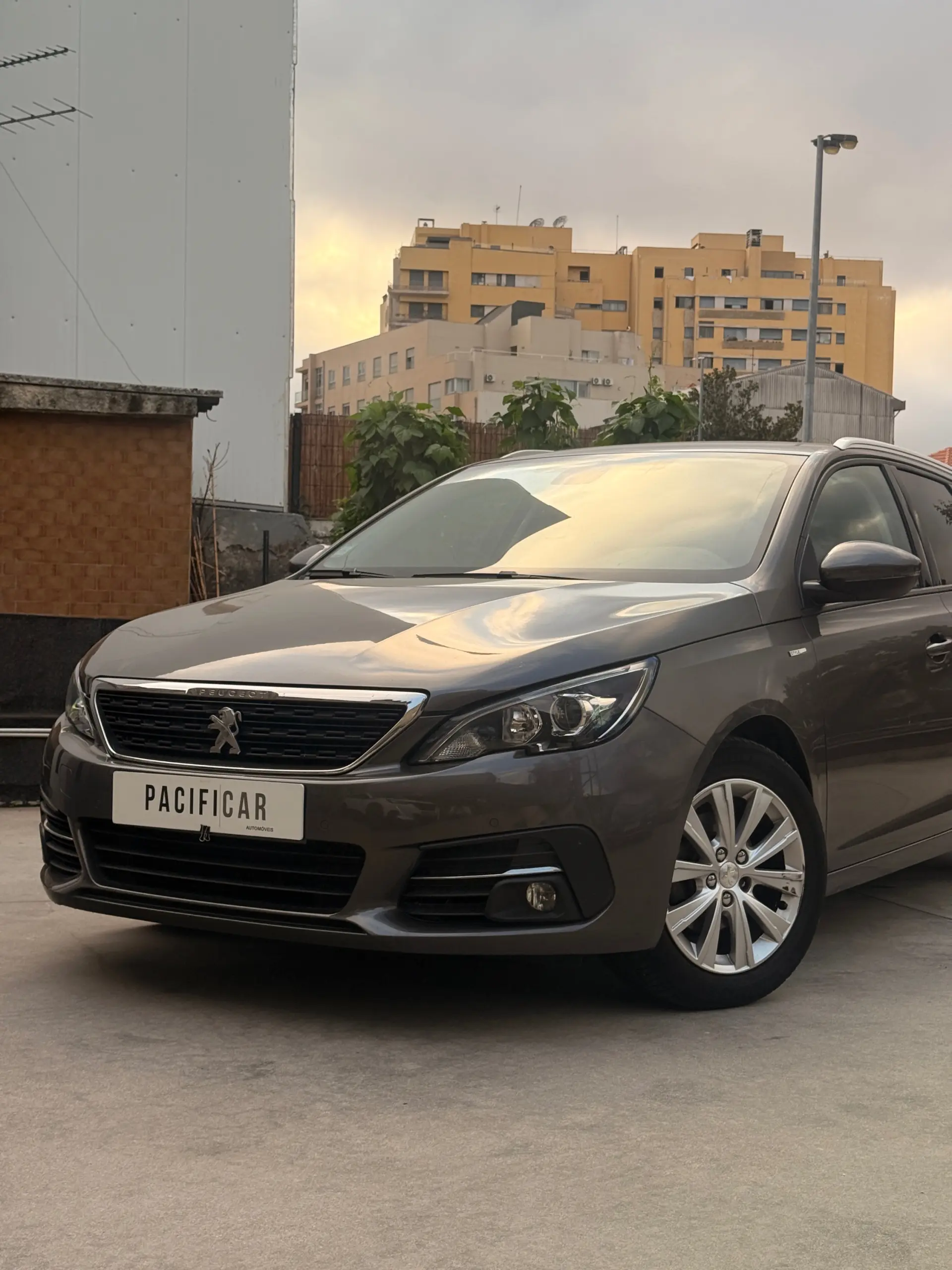 Peugeot 308 SW 1.5 HDI 130 Style 3