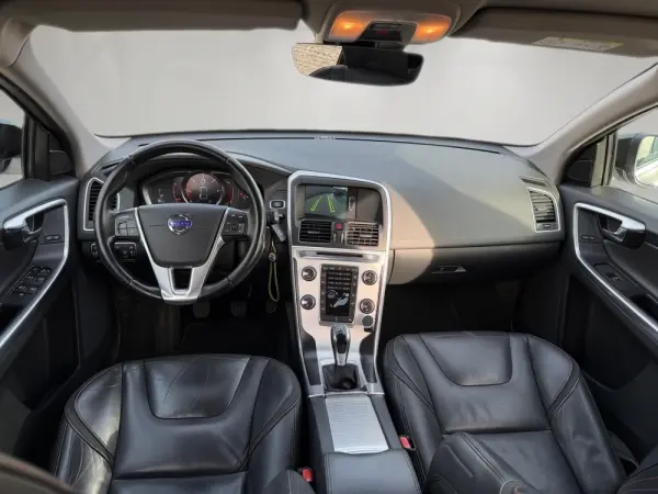 Volvo XC 60 2.0 D3 Drive V.Ocean Race Start/Stop 10