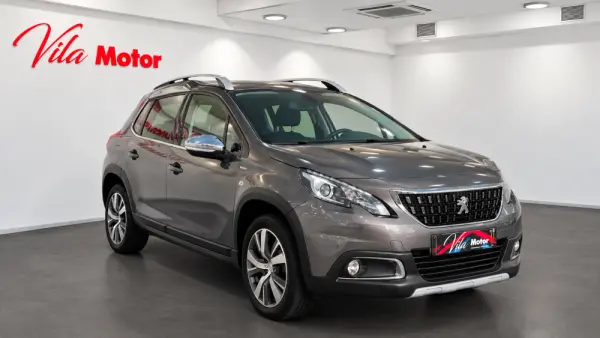 Peugeot 2008 1.2 PureTech Crossway 2