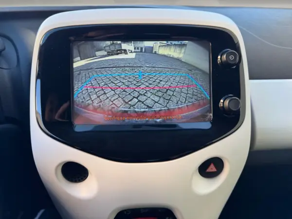 Peugeot 108 1.0 VTi Allure 10