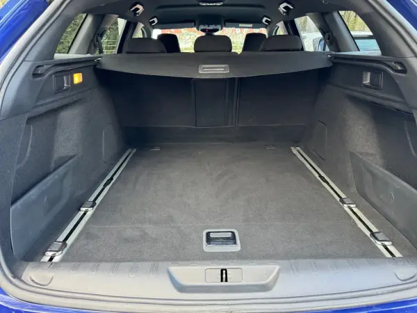 Peugeot 308 SW 1.5 BlueHDi GT Line EAT8 11