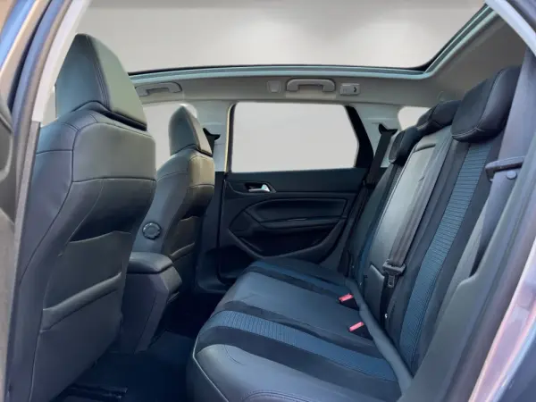 Peugeot 308 SW BlueHDi 130 EAT8 Stop & Start Tech Edition 7