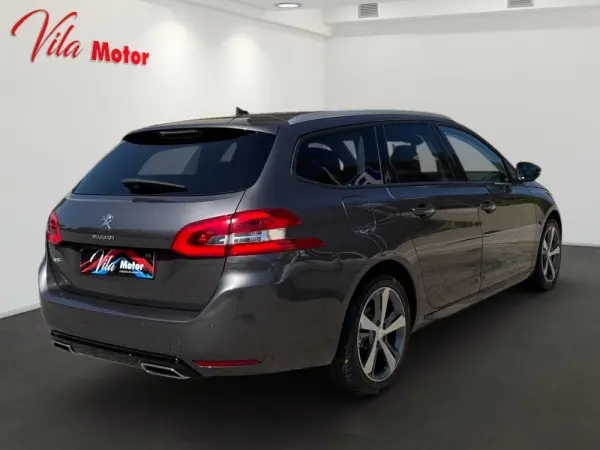 Peugeot 308 SW 1.2 PureTech Business Line 3