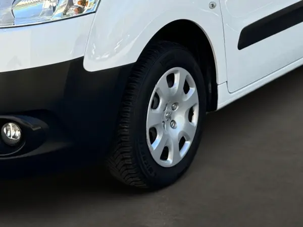 Peugeot Partner 1.6 e-HDi Confort 2-Tronic 12