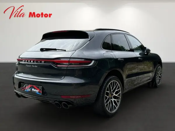 Porsche Macan Turbo Performance Package/ Gas 3
