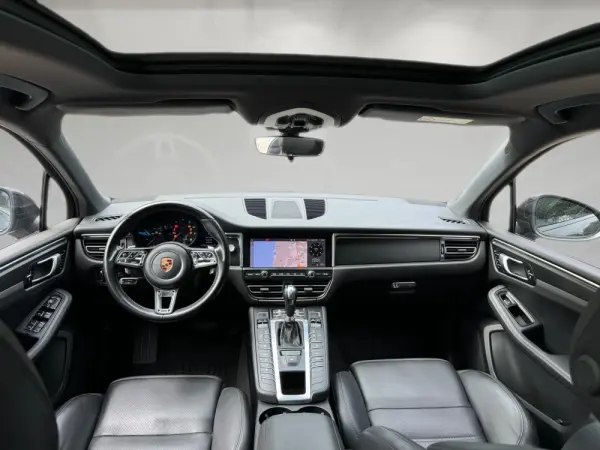 Porsche Macan Turbo Performance Package/ Gas 8