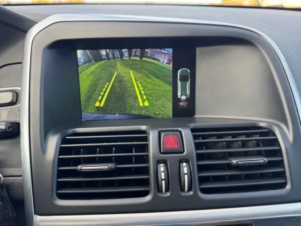 Volvo XC 60 2.0 D3 Drive V.Ocean Race Start/Stop 10