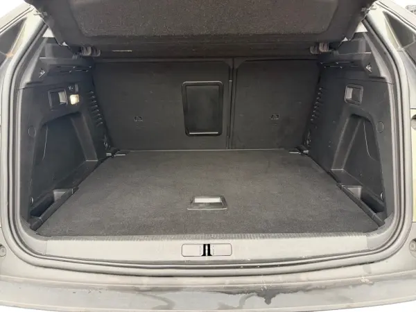 Peugeot 3008 BlueHDi 120 Stop & Start EAT6 Allure 12