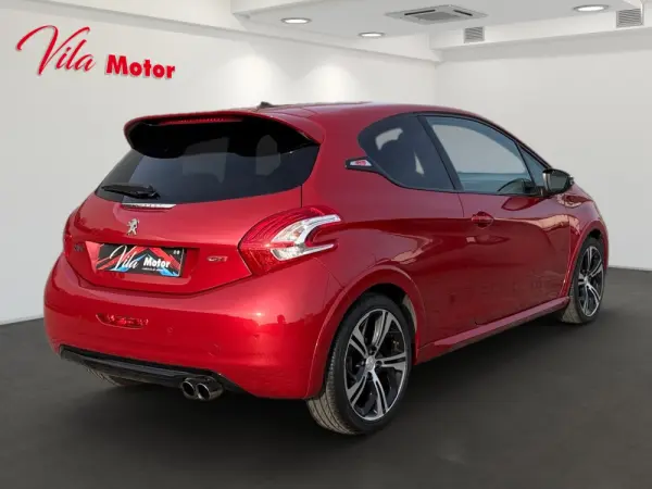 Peugeot 208 1.6 THP GTi 3