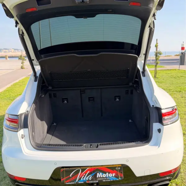 Porsche Macan 2.0T 19