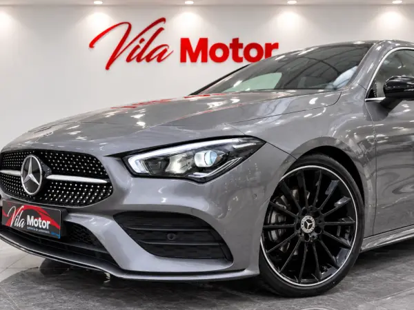 Mercedes-Benz CLA 180 d Shooting Brake AMG Line Aut. 10