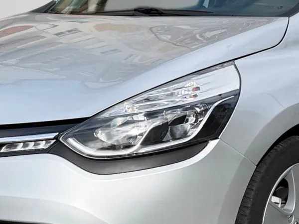 Renault Clio ENERGY TCe 120 EDC Intens 5