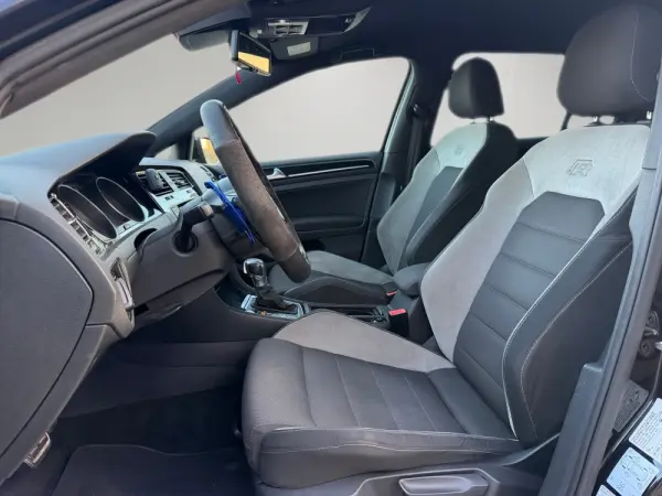 Volkswagen Golf 2.0 TSi R DSG 7