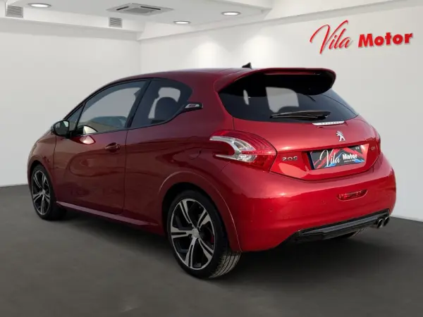 Peugeot 208 1.6 THP GTi 4