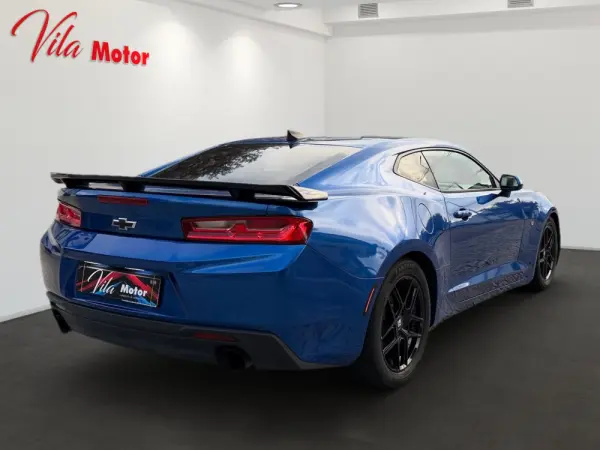 Chevrolet Camaro Touring 2.0 Aut. 3