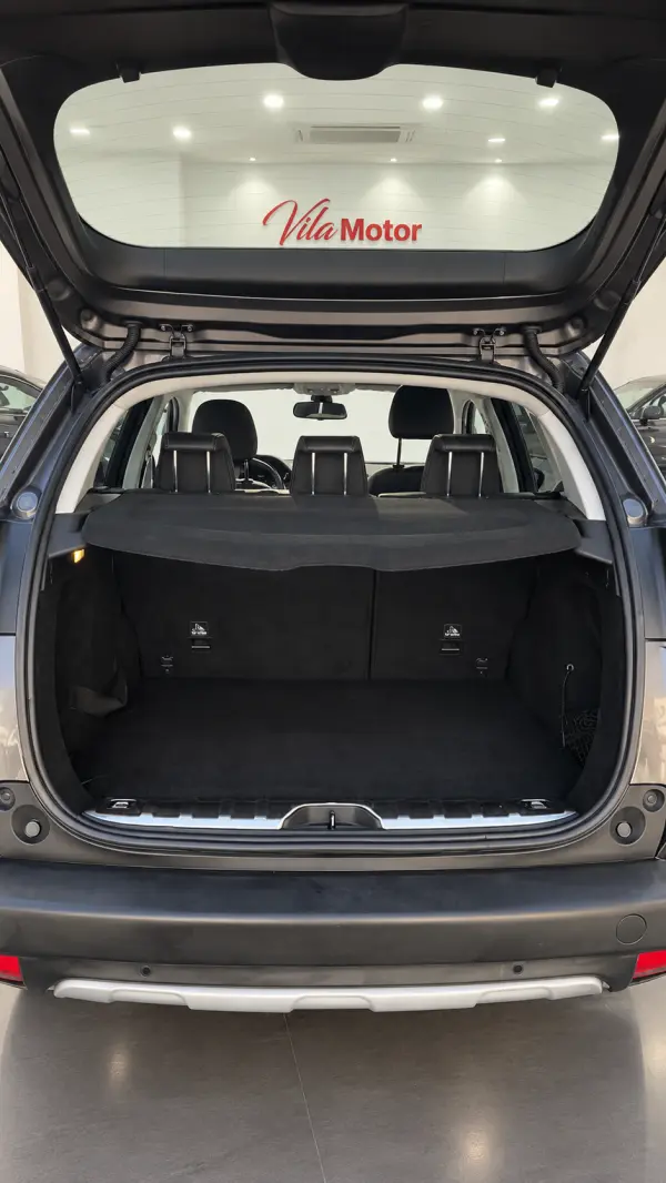 Peugeot 2008 1.2 PureTech Crossway 6