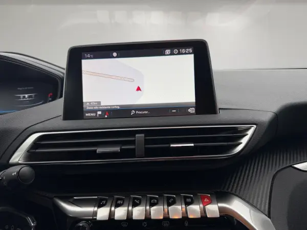 Peugeot 3008 BlueHDi 120 Stop & Start EAT6 Allure 9