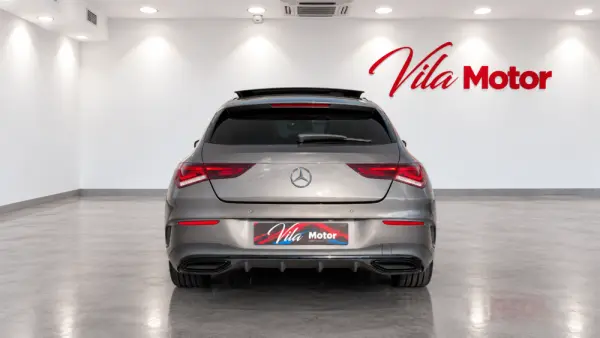 Mercedes-Benz CLA 180 d Shooting Brake AMG Line Aut. 5
