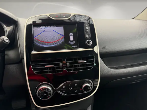 Renault Clio ENERGY TCe 120 EDC Intens 8