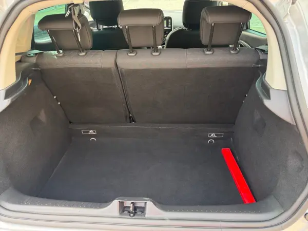 Renault Clio ENERGY TCe 120 EDC Intens 11