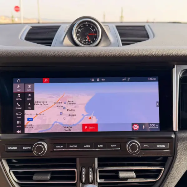 Porsche Macan 2.0T 11