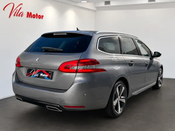 Peugeot 308 SW BlueHDi 130 EAT8 Stop & Start Tech Edition 4