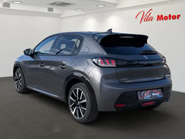 Peugeot 208 1.2 PureTech GT EAT8 4