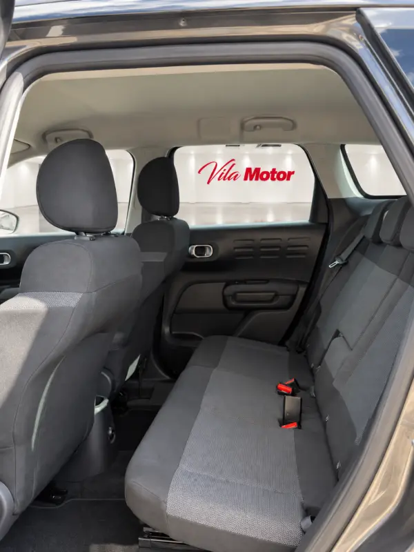Citroen C3 Aircross 1.2 PureTech Shine 8