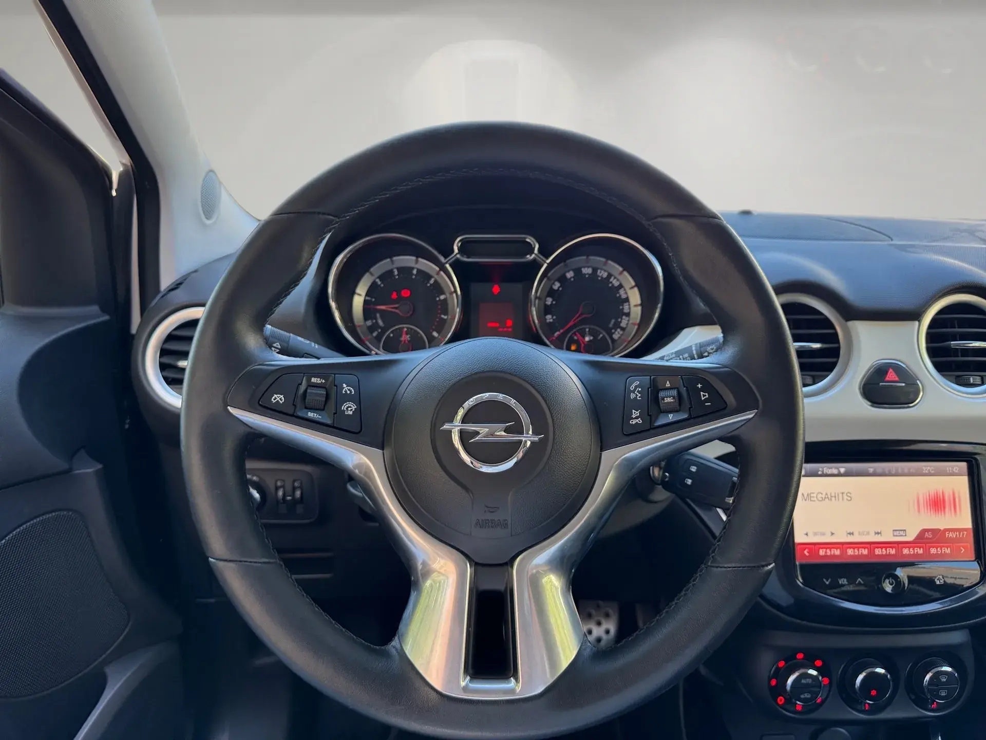 Opel Adam 1.0 T Slam RZS/WQY/5PC/REN/SGE 8