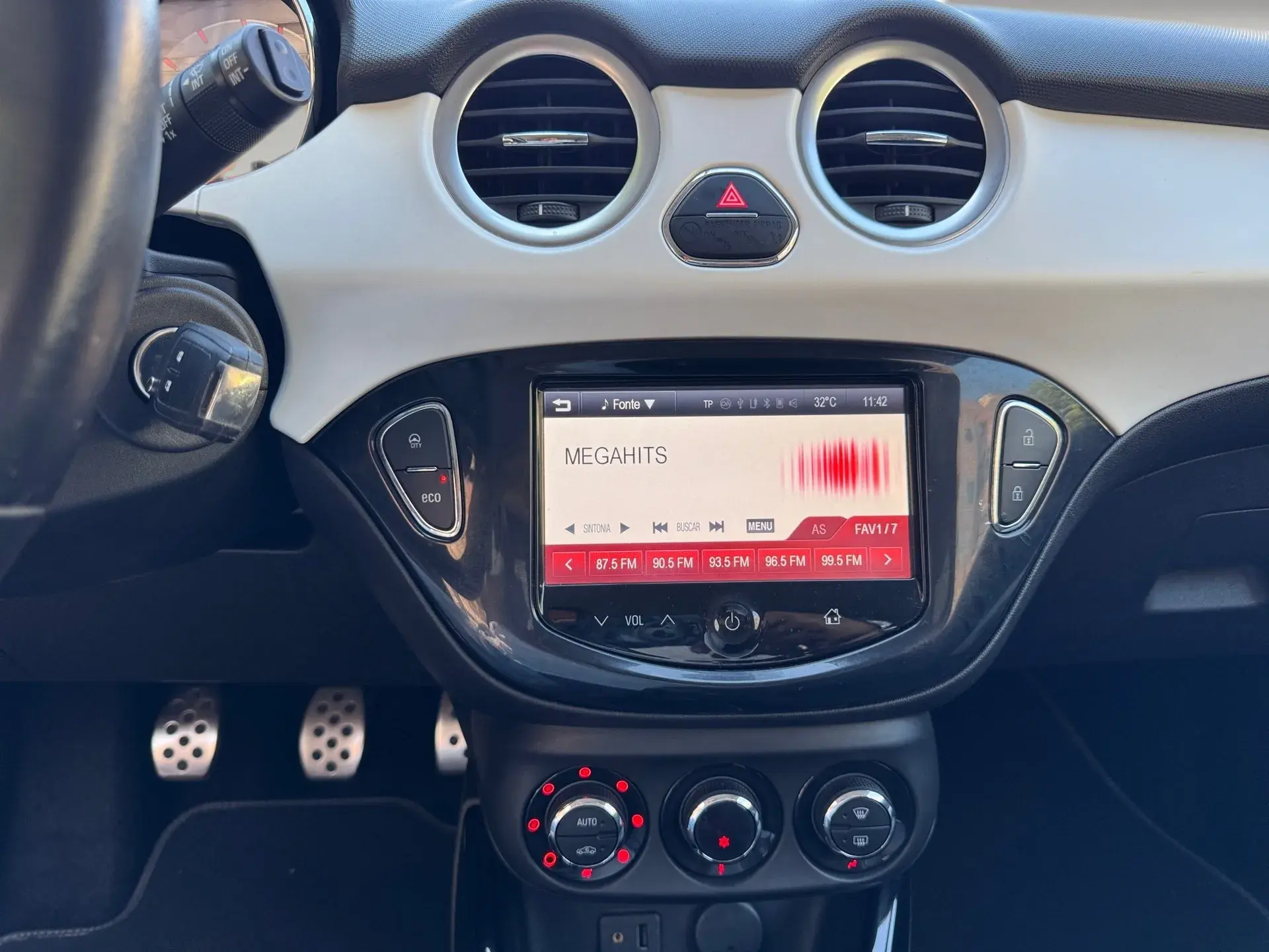 Opel Adam 1.0 T Slam RZS/WQY/5PC/REN/SGE 9