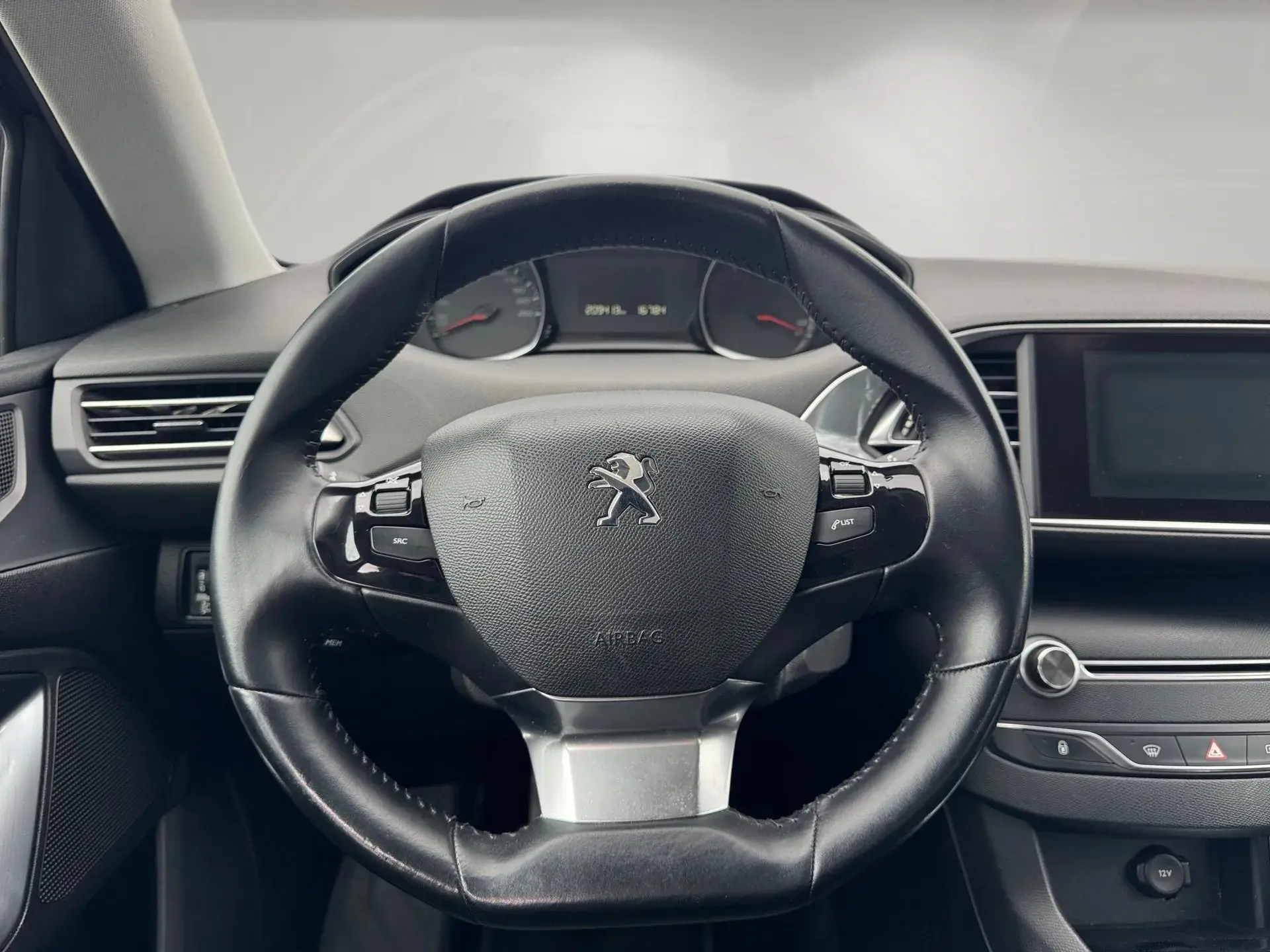 Peugeot 308 SW 1.6 BlueHDi Access 8