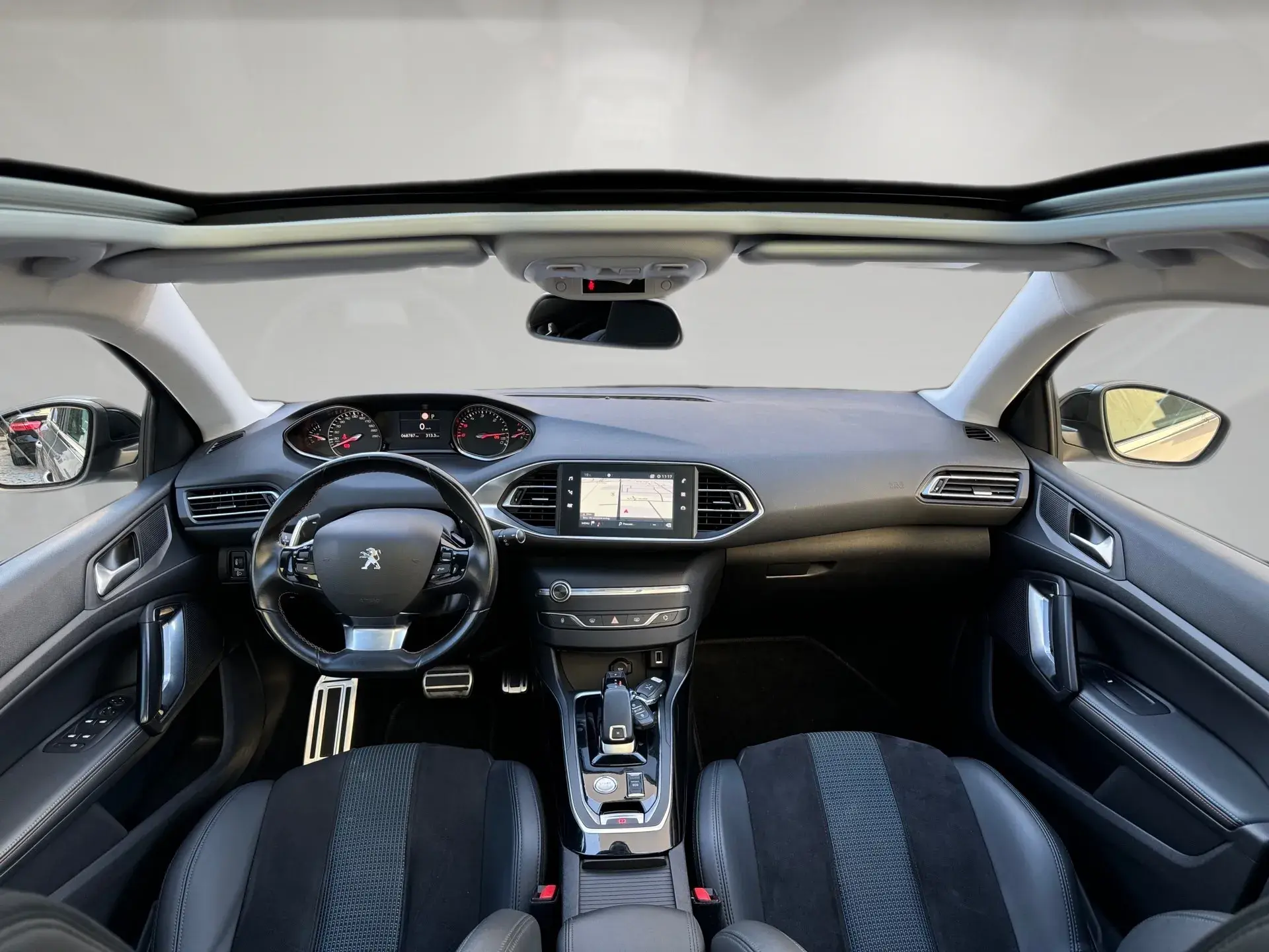 Peugeot 308 SW BlueHDi 130 EAT8 Stop & Start Tech Edition 6