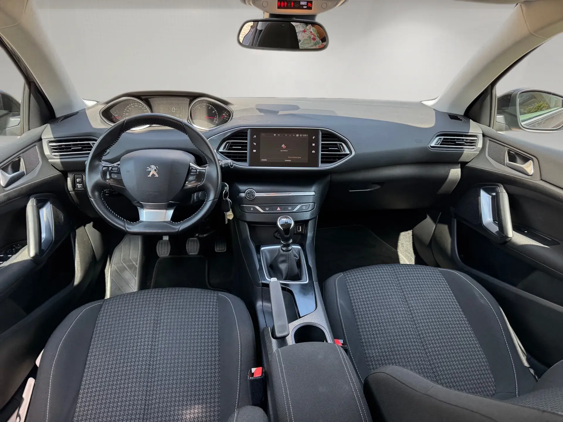 Peugeot 308 SW 1.2 PureTech Business Line 8