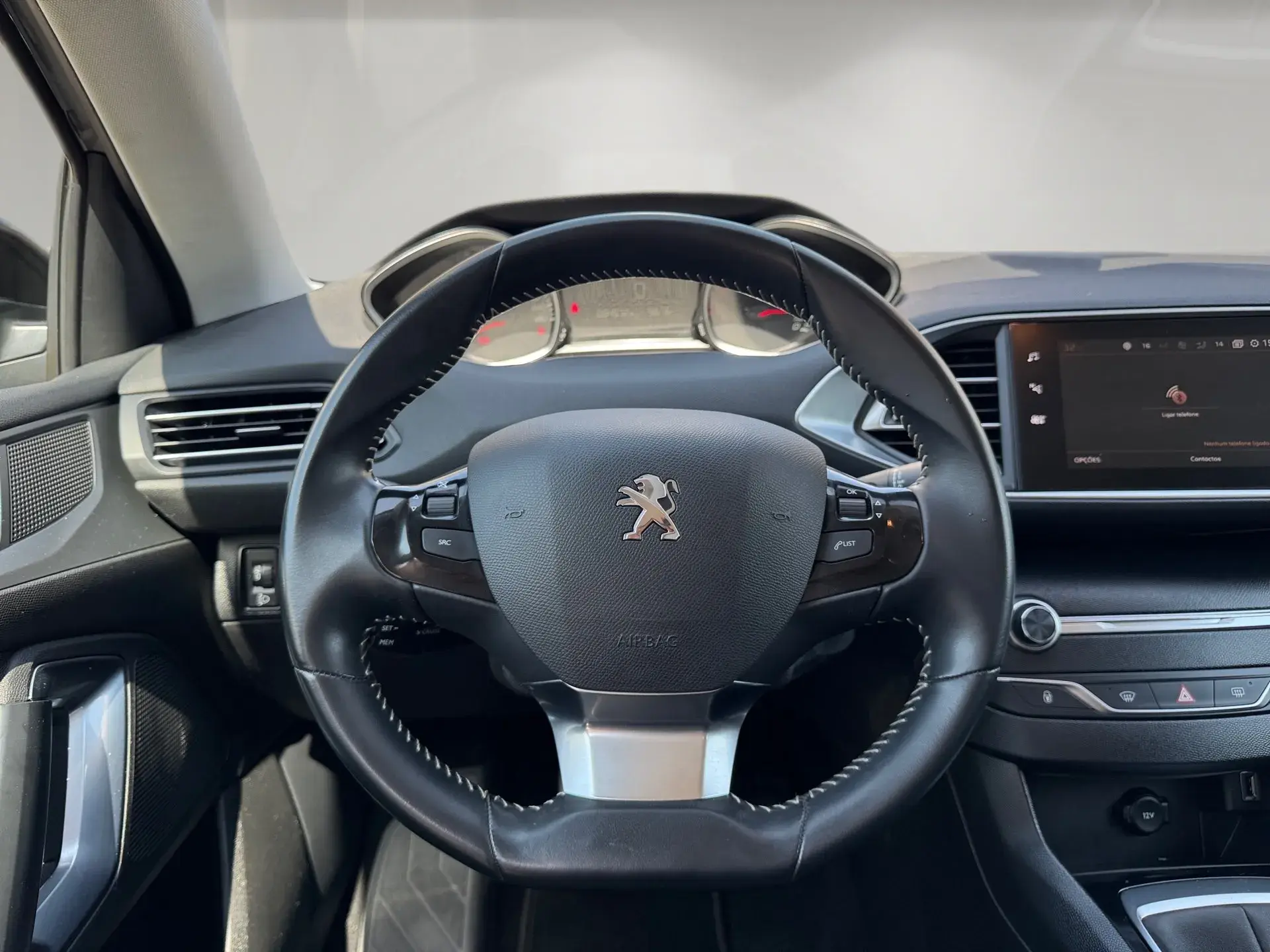 Peugeot 308 SW 1.2 PureTech Business Line 9