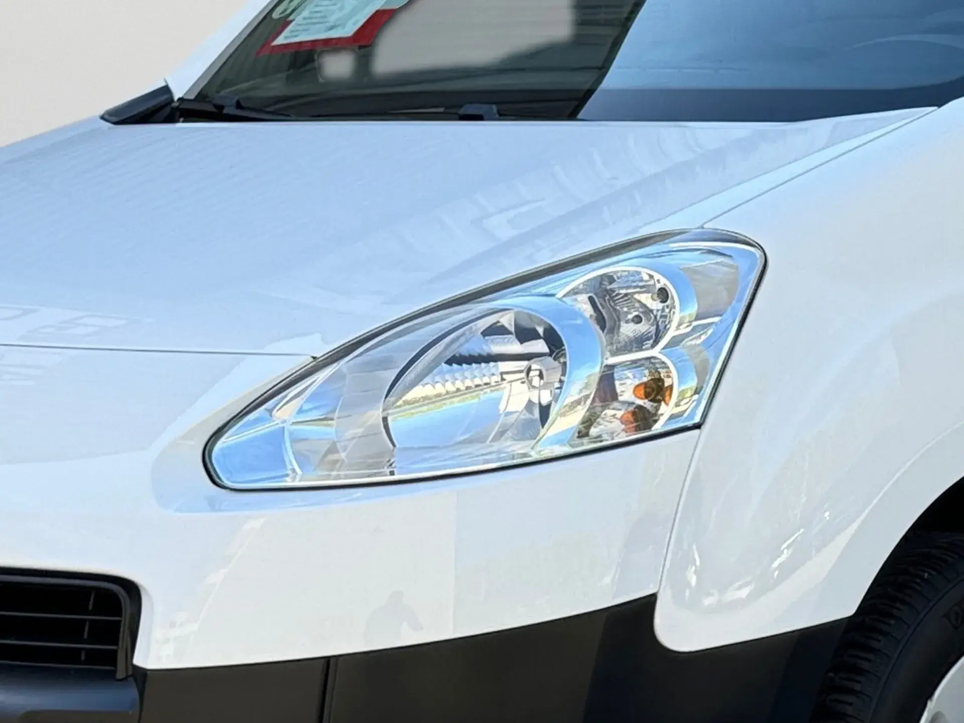 Peugeot Partner 1.6 e-HDi Confort 2-Tronic 11