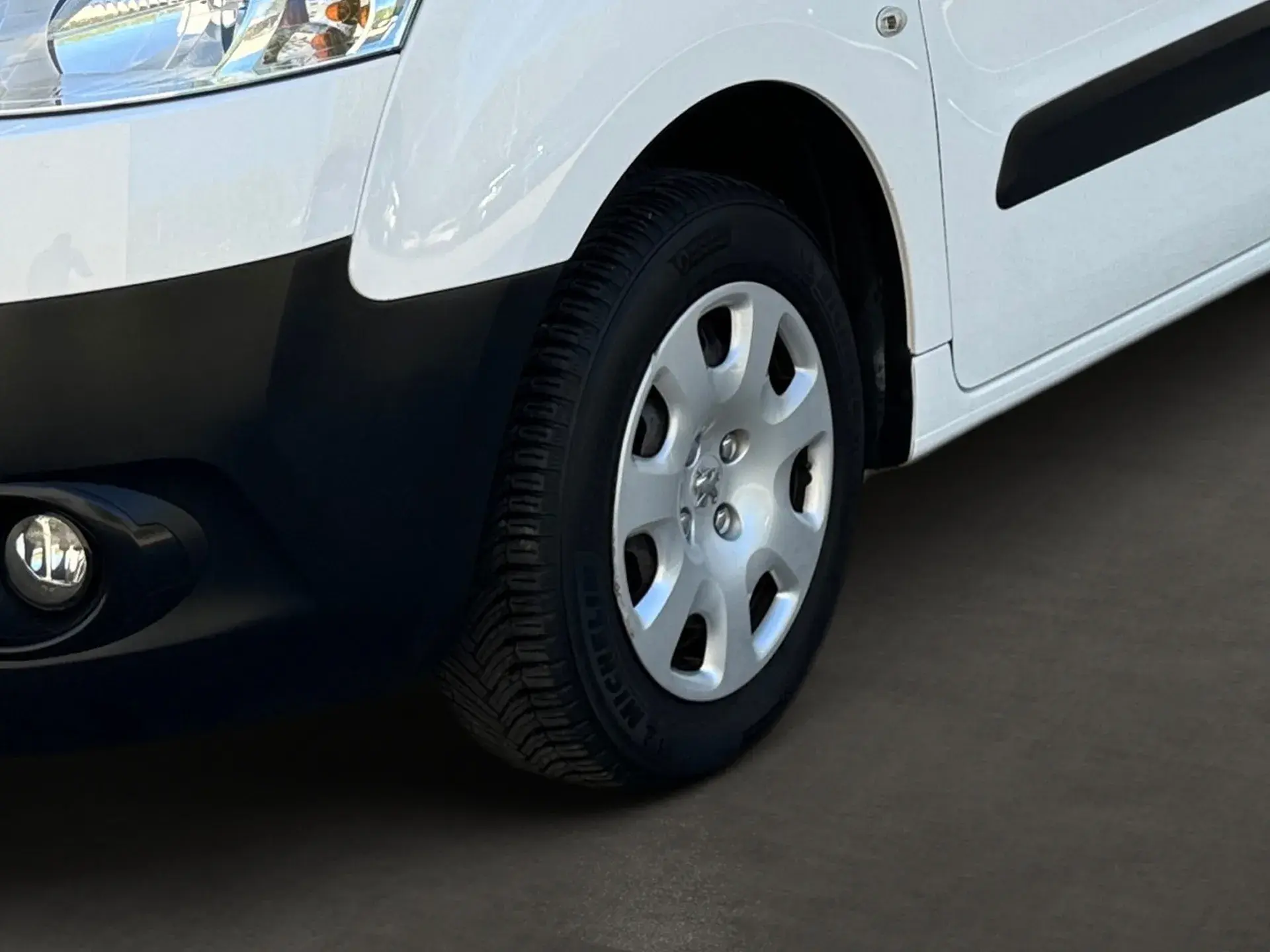 Peugeot Partner 1.6 e-HDi Confort 2-Tronic 12